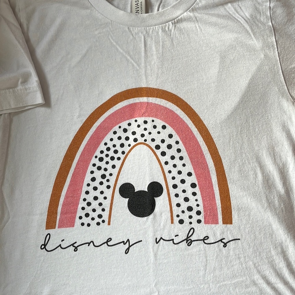 Super cute Disney Vibes T-shirt